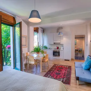 Bed & Breakfast Rita's Garden, San Vittore Olona